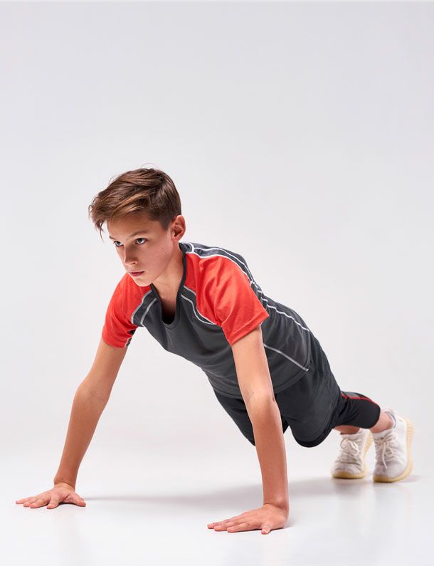 Teenagers group training in Ibiza