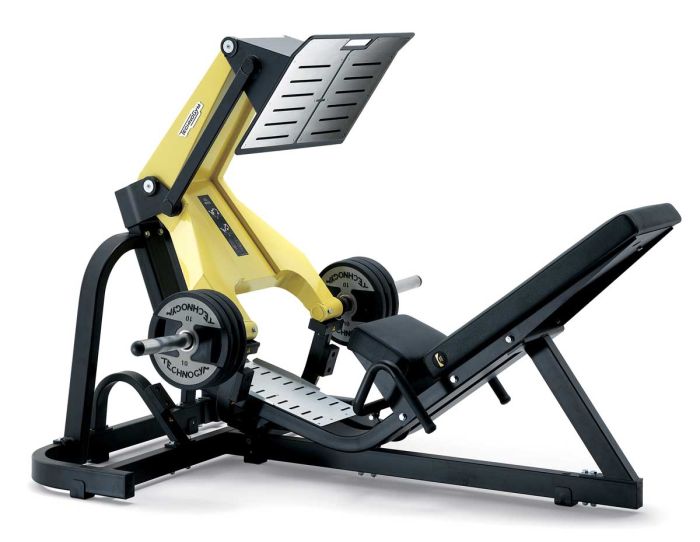 Máquinas fitness de Technogym en Bfit Ibiza Sports Club