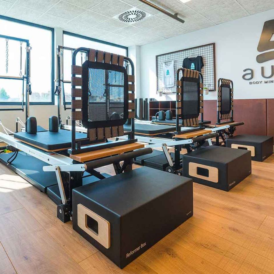 Clases de pilates reformer en ibiza Bfit Ibiza Sports Club