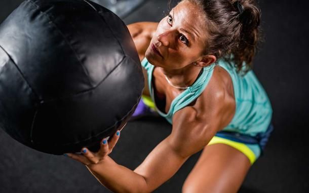 Clase de endurance en Ibiza gimnasio Bfit Ibiza Sports Club